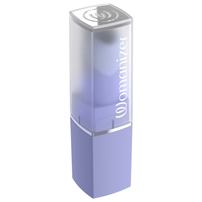 Womanizer Beauty lilas fermé, avec son capuchon transparent et son bouton supérieur.