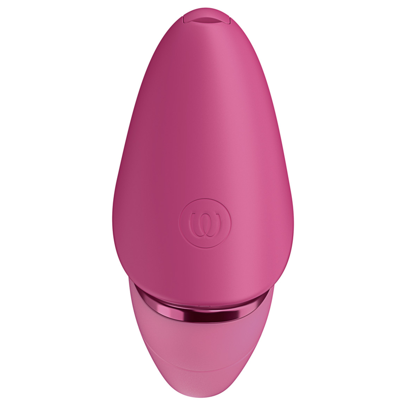 Vue arrière du Womanizer Next Liberty Rose avec son capuchon fermé et le logo visible.