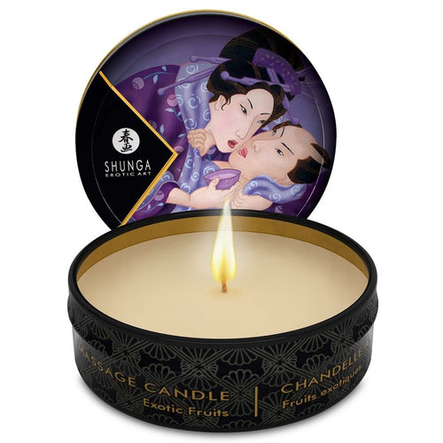 Bougie de massage Shunga fruits exotiques ouverte, couvercle orne d'une estampe japonaise erotique d'un couple enlace, cire chaude pour massage sensuel a deux