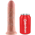 Gode réaliste King Cock posé à côté d'une canette Pipedream pour comparaison de taille