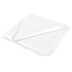 Drap de jeu impermeable blanc Joydivision plie en triangle, vu de dessus, toile lavable et glissante pensee pour les ebats humides avec huiles et gels