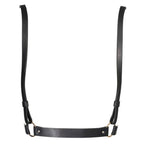 Harnais de corps femme vegan Bijoux Indiscrets en sangles noires a bretelles modulables et boucles, presente a plat, accessoire BDSM reglable a la taille et aux epaules.