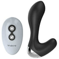 Masseur de prostate Nalone noir en silicone, forme ergonomique courbée à base chromée, présenté avec sa télécommande blanche. Deux moteurs, sept modes, sans fil 10 m.