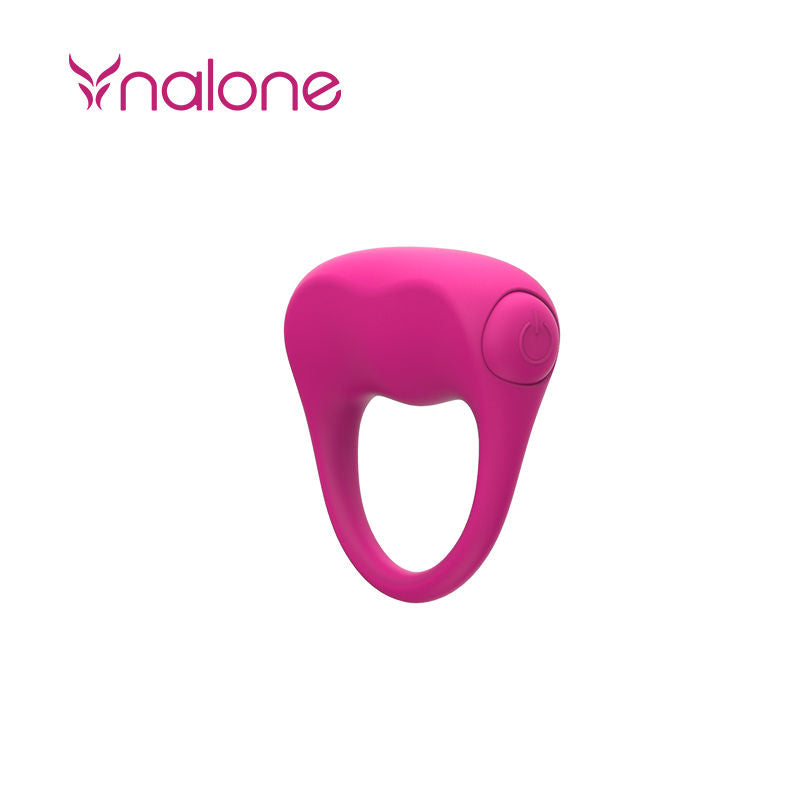 Anneau vibrant en silicone pour couple — détail texture surface