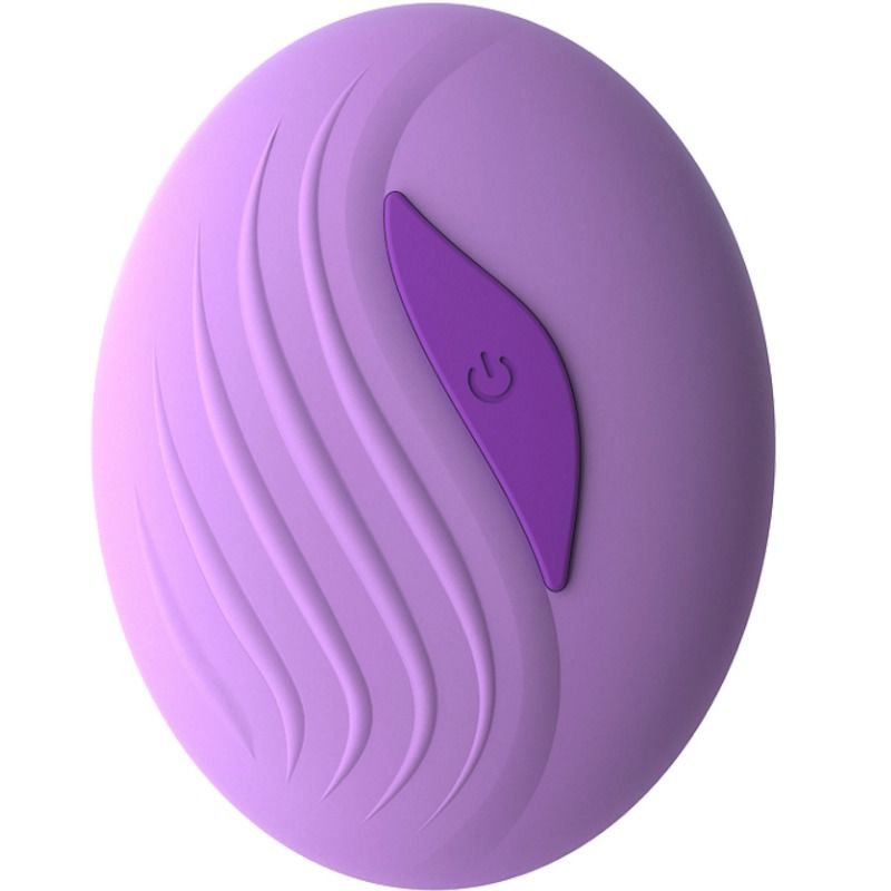 Gros plan sur le panneau de commande du Stimulate-Her, bouton marche/arrêt et texture ondulée