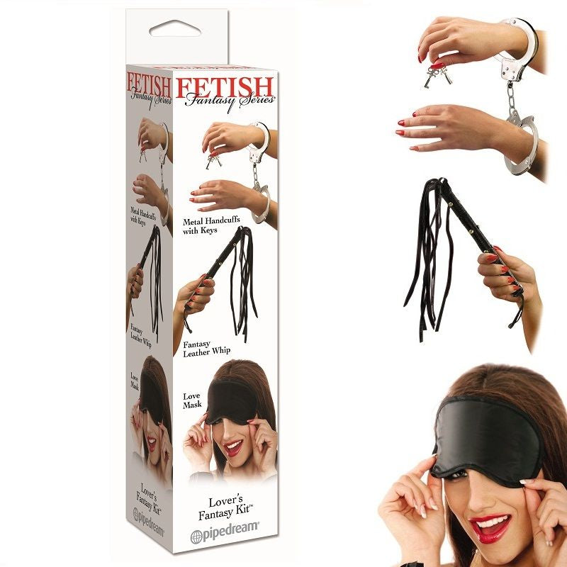 Boite Lover's Fantasy Kit illustrant menottes metal avec cles, fouet en cuir et masque satin manipules en gros plan sur les mains et le visage.