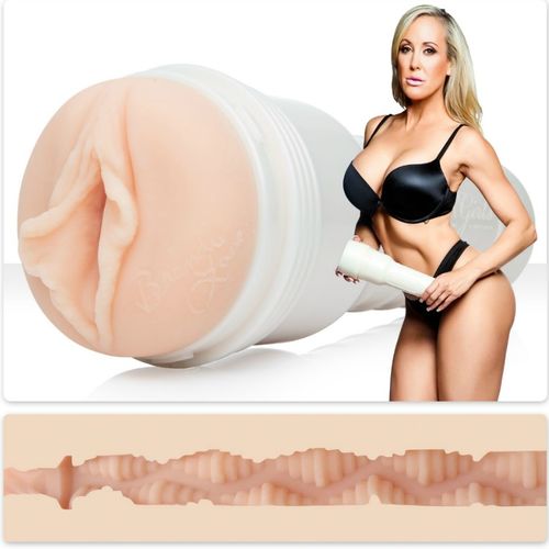 Masturbateur Fleshlight Brandi Love en etui, orifice vulve moule realiste et coupe de la gaine Superskin thermoreactive a relief interne marque