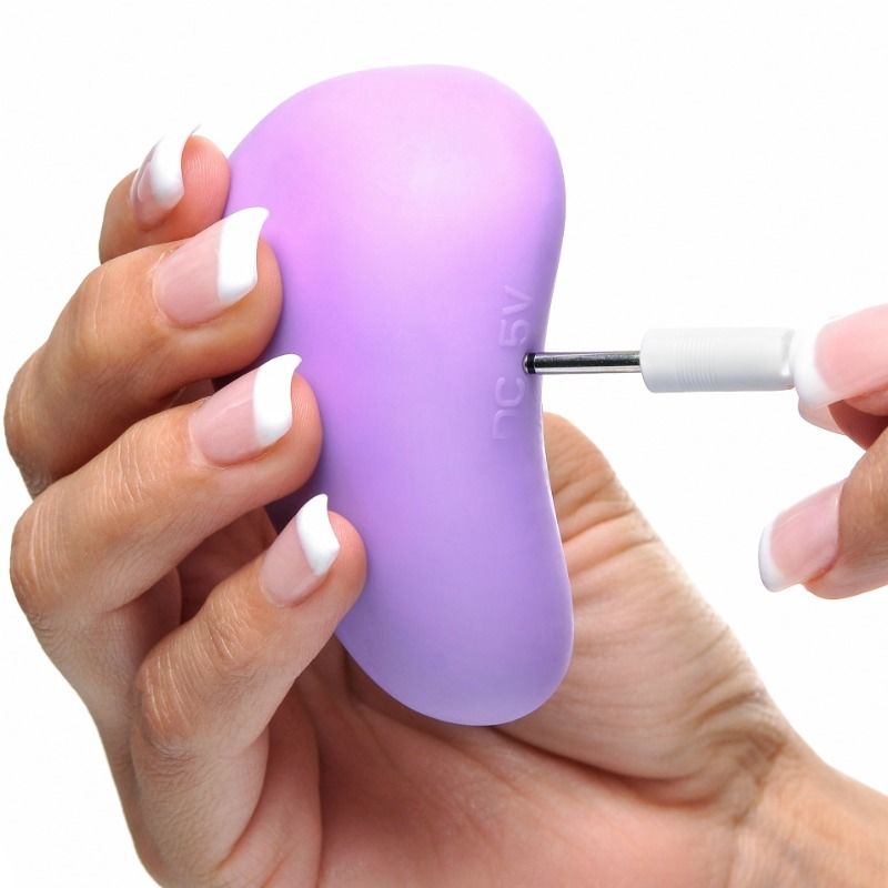 Mini vibromasseur clitoridien discret en silicone — vue de profil