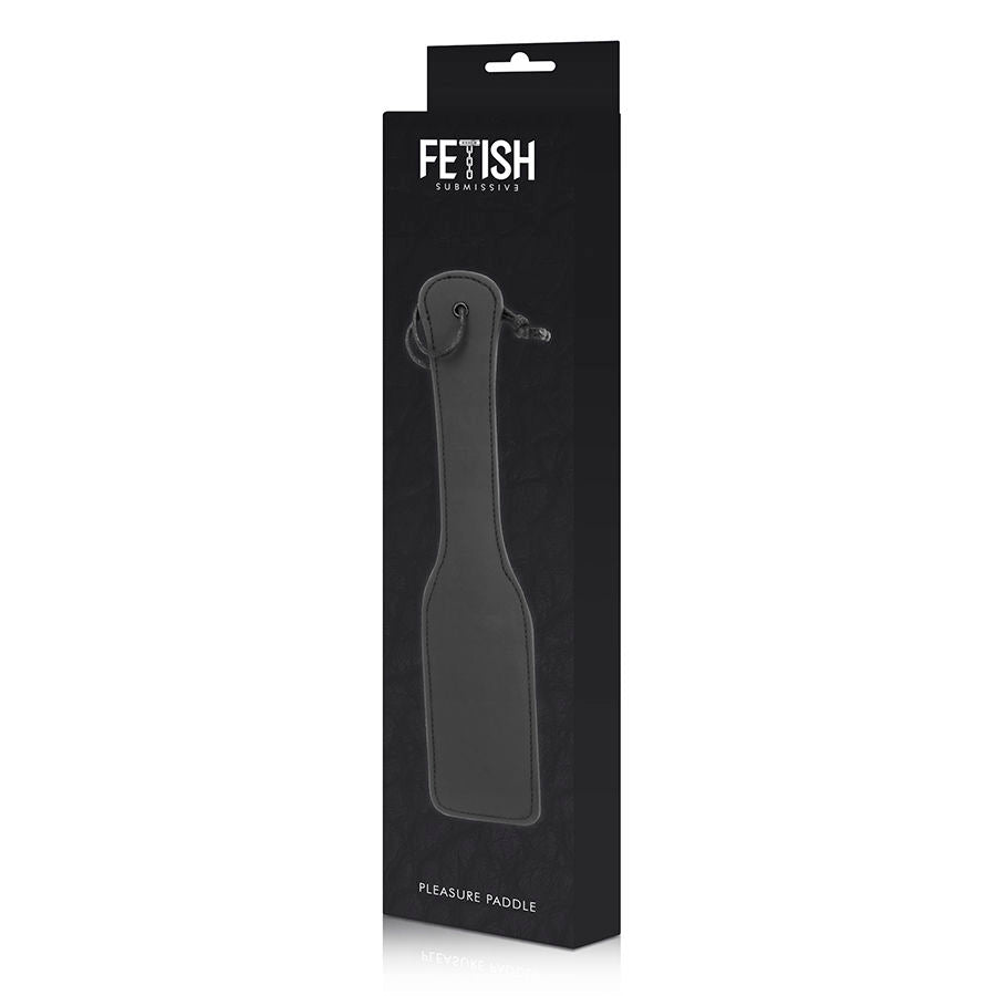 Fouet en cuir synthétique BDSM discipline — détail texture surface