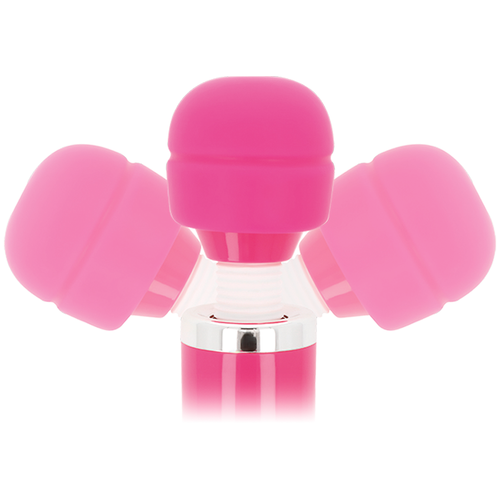 Gros plan sur la tete rose du wand deboitee en deux coques souples autour du col chrome, montrant la flexibilite de la baguette de massage.