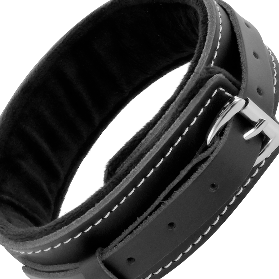 Collier en cuir avec laisse à maillons — vue de dos