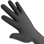 Paddle Darkness silhouette de gant ouvert, palette noire decoupee en forme de main aux coutures surpiquees, accessoire de fessee BDSM pour la discipline en couple.