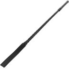 Fouet BDSM noir Darkness de 55 cm a pointe PVC, fine tige souple a embout plat, cravache de discipline et domination robuste pour debuter ou progresser.