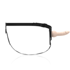 Harnais ceinture Fetish Submissive presente seul, sangles noires reglables sans godemiche, structure elastique a boucles pour fixer un gode silicone a sa taille.