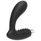 Stimulateur de prostate Addicted en silicone noir vu de trois quarts, tete bulbeuse incurvee et manche a picots, accessoire vibrant rechargeable point P.