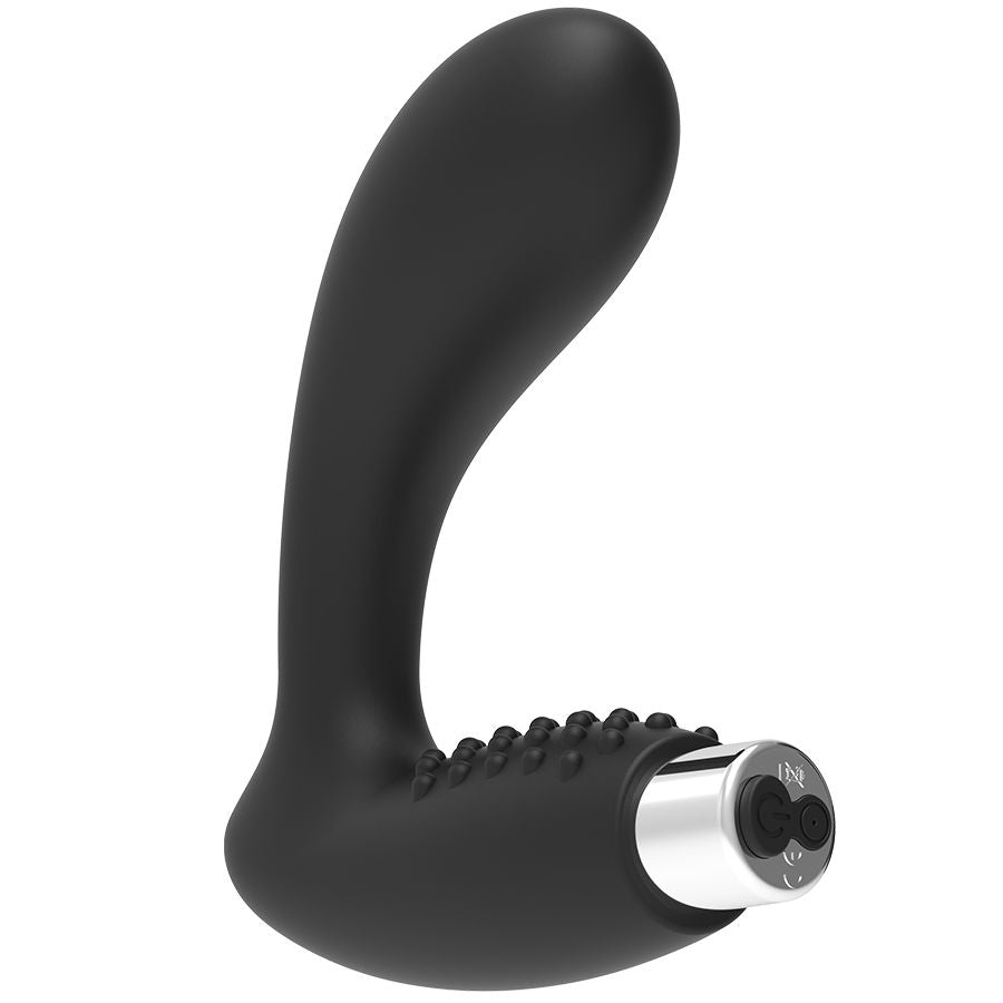 Gros plan sur la base argentee et le manche a picots du masseur de prostate Addicted en silicone noir, accessoire vibrant rechargeable pour le point P.