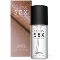 Huile de massage chauffante Warming Massage Oil Slow Sex Bijoux Indiscrets, flacon pompe a bouchon noir et etui, cosmetique effet chaleur 50 ml sur fond blanc