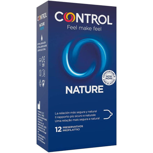 Boite de face Control Nature, preservatifs classiques en latex naturel lubrifies forme Adapta, lot de 12 unites, anneau bleu degrade sur fond bleu.