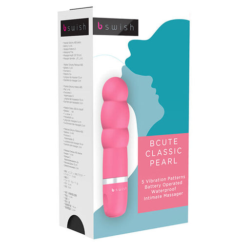 Boîte Bcute Classic Pearl bleue à gauche, mini vibro perlé rose à droite. Packaging à silhouette de profil listant les 5 motifs et la mention waterproof, intimate massager.