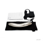 Masseur de luxe en acier inoxydable vibrant — vue de profil