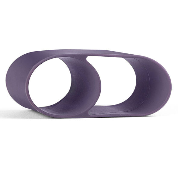 Manchon de doigt en silicone violet présenté seul, accessoire en forme de double anneau pour usage mains libres du bullet Je Joue, objet souple non anatomique.