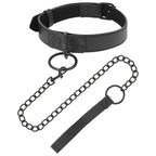 Collier fin Darkness en cuir noir a anneau prolonge d'une laisse a chaine noire et poignee, ensemble leger pour guider le partenaire en jeu de soumission.