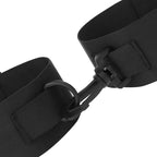 Manchettes de cheville nylon noir — vue de dos