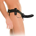 Harnais creux vibrant noir Fetish Fantasy Series porté à la taille, gode noir vu de profil