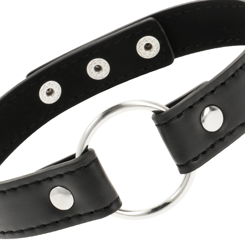 Collier accessoire en cuir vegan réglable — détail produit