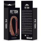 Fouet en cuir vegan avec manche ergonomique — détail texture surface
