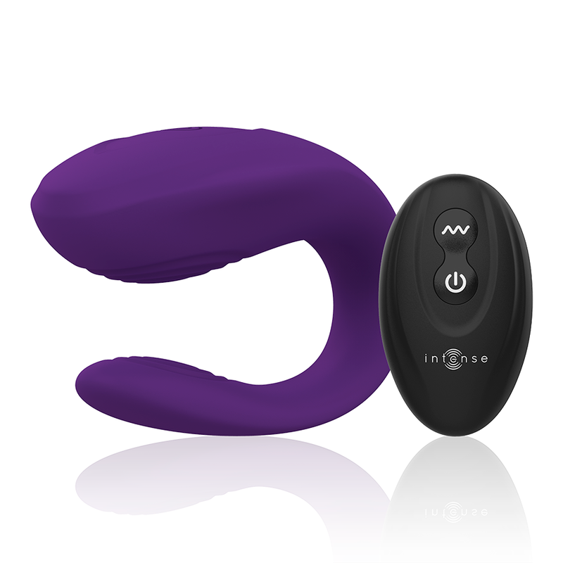Vibromasseur de couple en U silicone violet vu seul avec telecommande noire, forme courbee mains libres pour stimulation simultanee des deux partenaires.